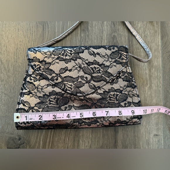 Neiman Marcus Floral Lace Shoulder Bag Purse - Picture 5 of 12